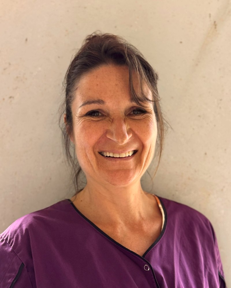 Johanna – Zahntechnikerin im Hauslabor